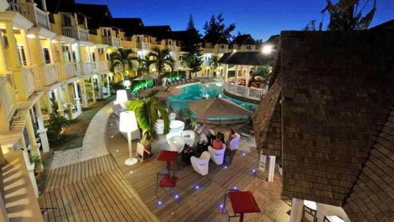 Hotel Exsel Ermitage Сен-Жиль-ле-Бэн Экстерьер фото